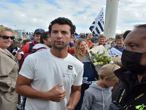 Guirec Soudée a retrouvé la terre ferme, à Brest 